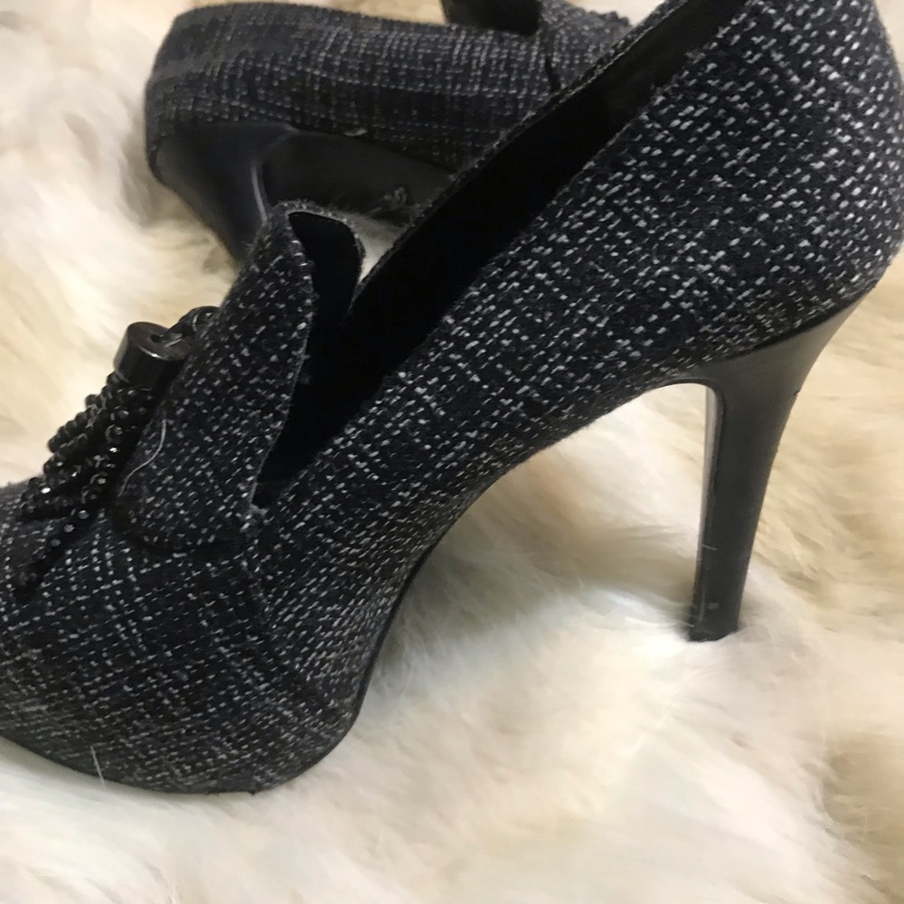 Simply Vera high heel shoes